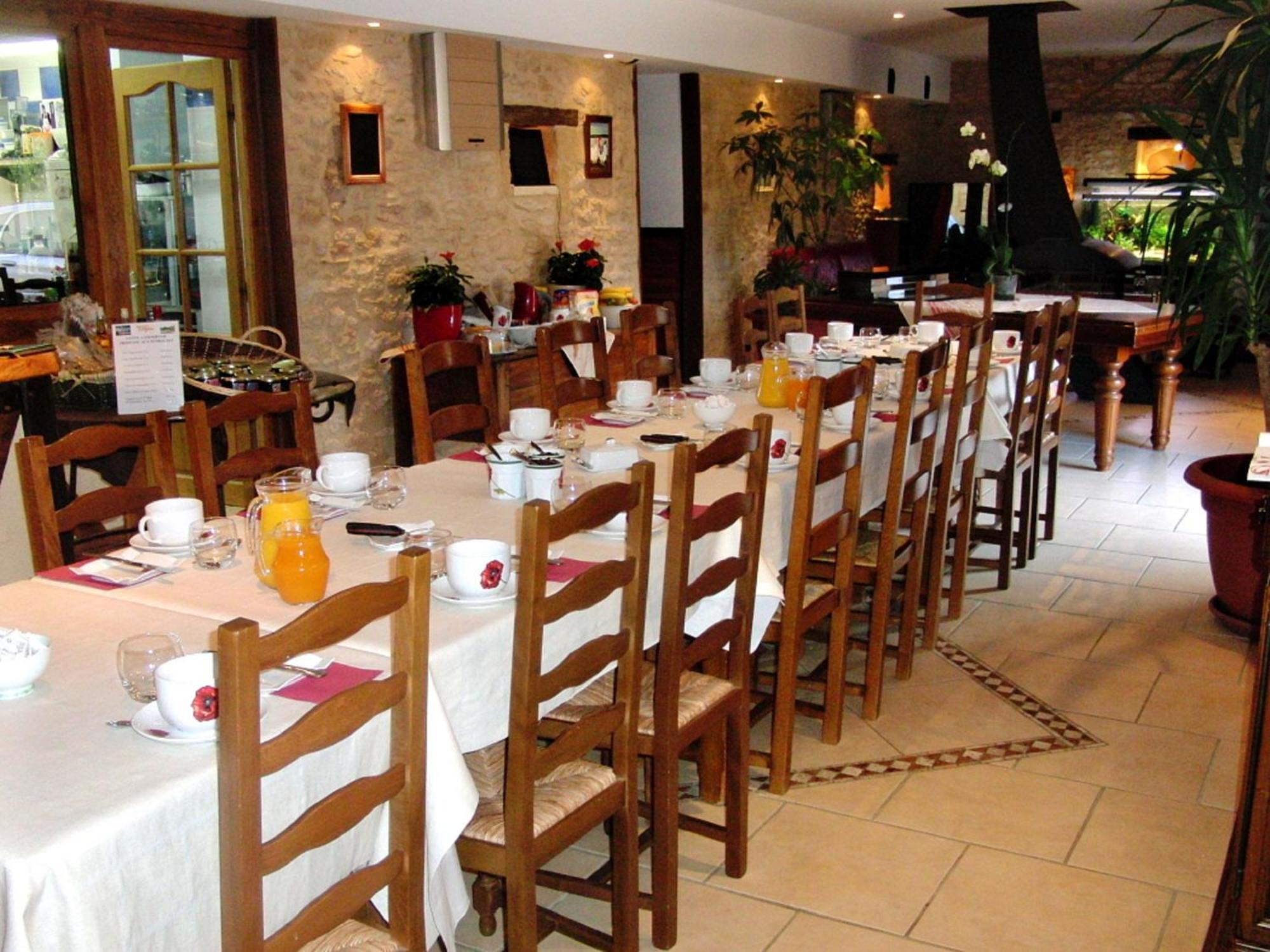 Chambres D'Hotes Les Peyrouses Sarlat-la-Caneda Exterior photo